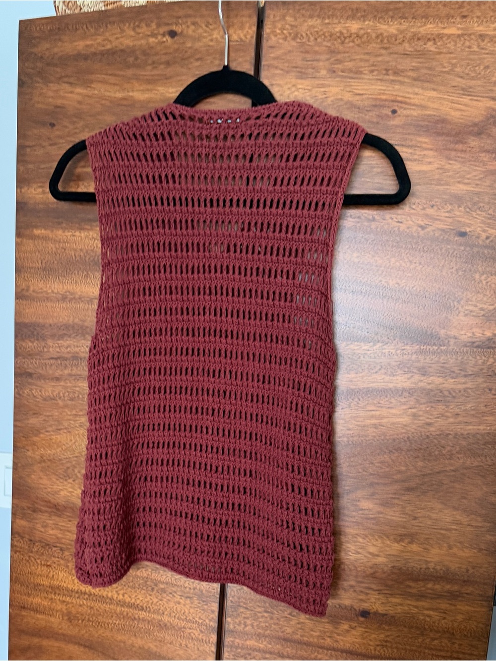 Massimo Dutti Crochet V-Neck Tank - Wine - Picture 2 of 5